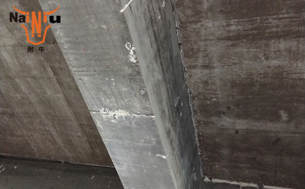 PA电子一飞冲天聚合物建补砂浆后期开裂？